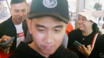 Gibran Kena Semprot Usai Tertibkan Spanduk Kampanye