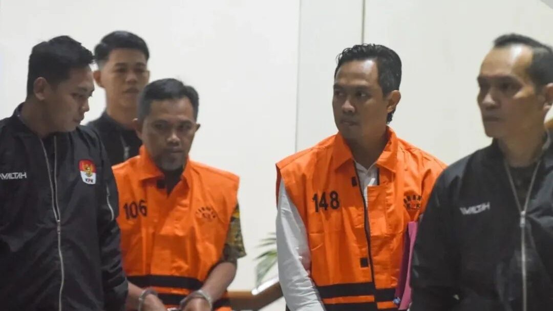 KPK: Salah Satu Penerima ‘THR’ Bupati Cilacap adalah Kapolres