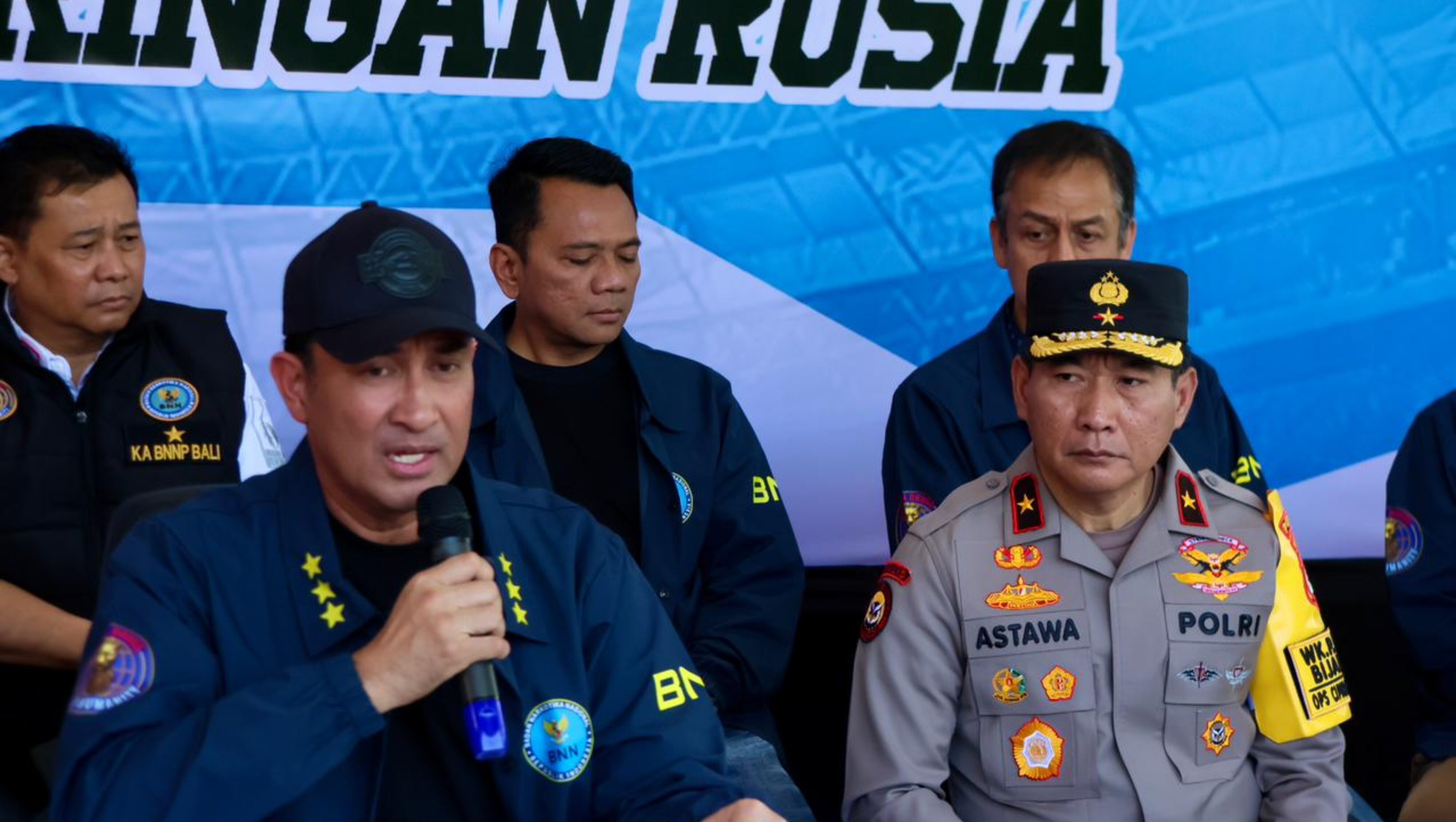 BNN RI Bongkar Clandestine Lab Narkotika di Bali. Dua WN Rusia Produksi “Party Drug” Mephedrone Terancam Hukuman Mati