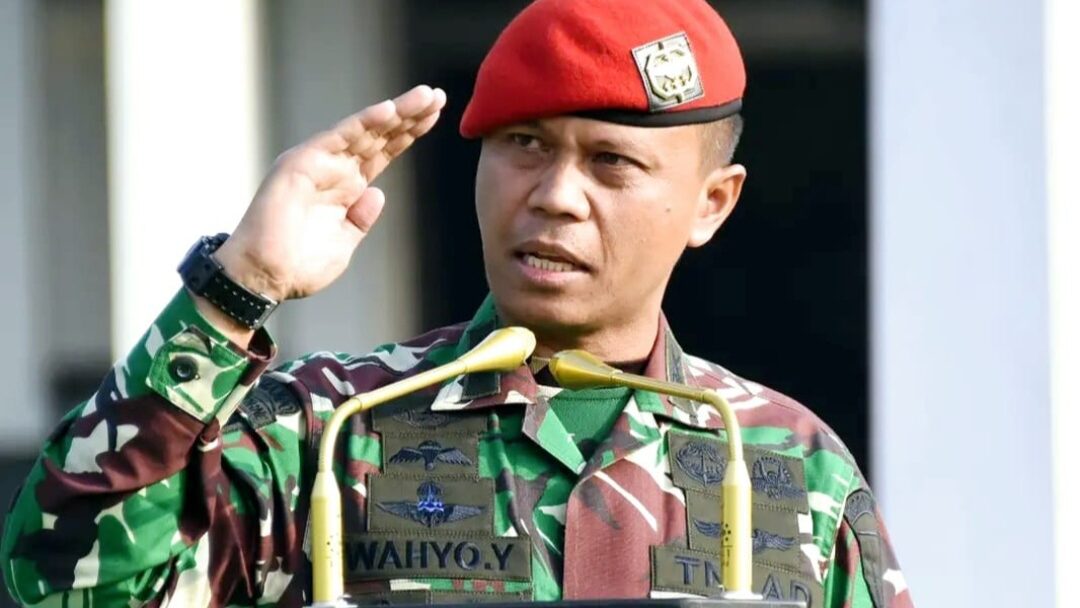Mutasi TNI: Eks Ajudan Prabowo Subianto Jadi Direktur C BAIS TNI