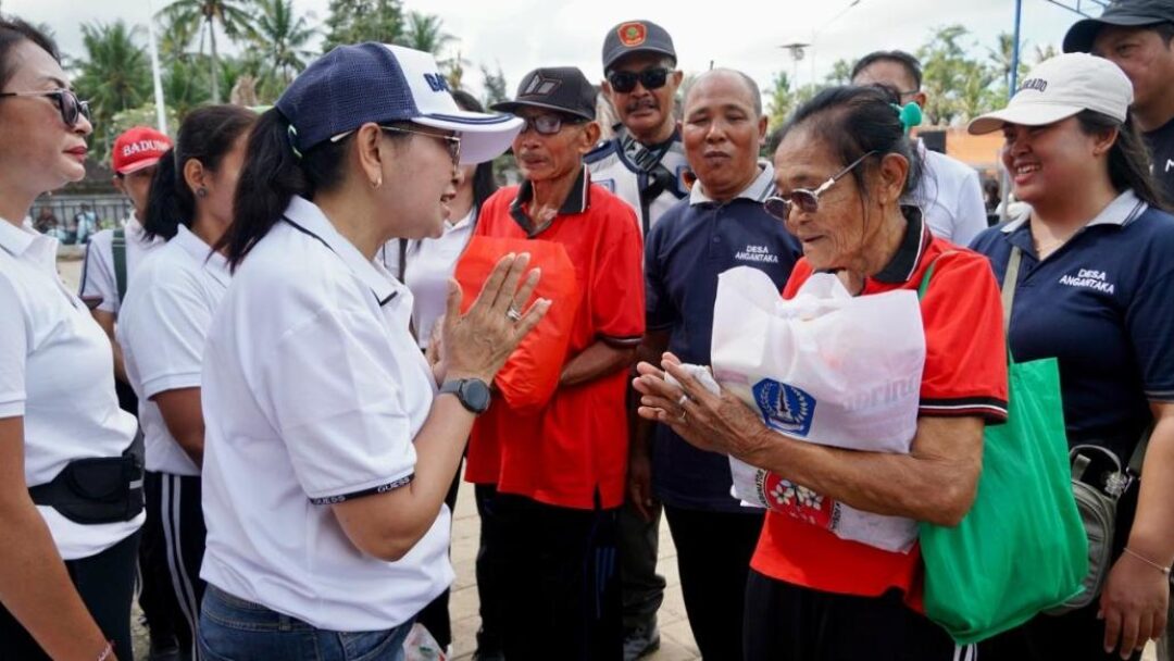 TP PKK Badung Gaungkan Gerakan Peduli Lingkungan dan Sosial di Desa Angantaka
