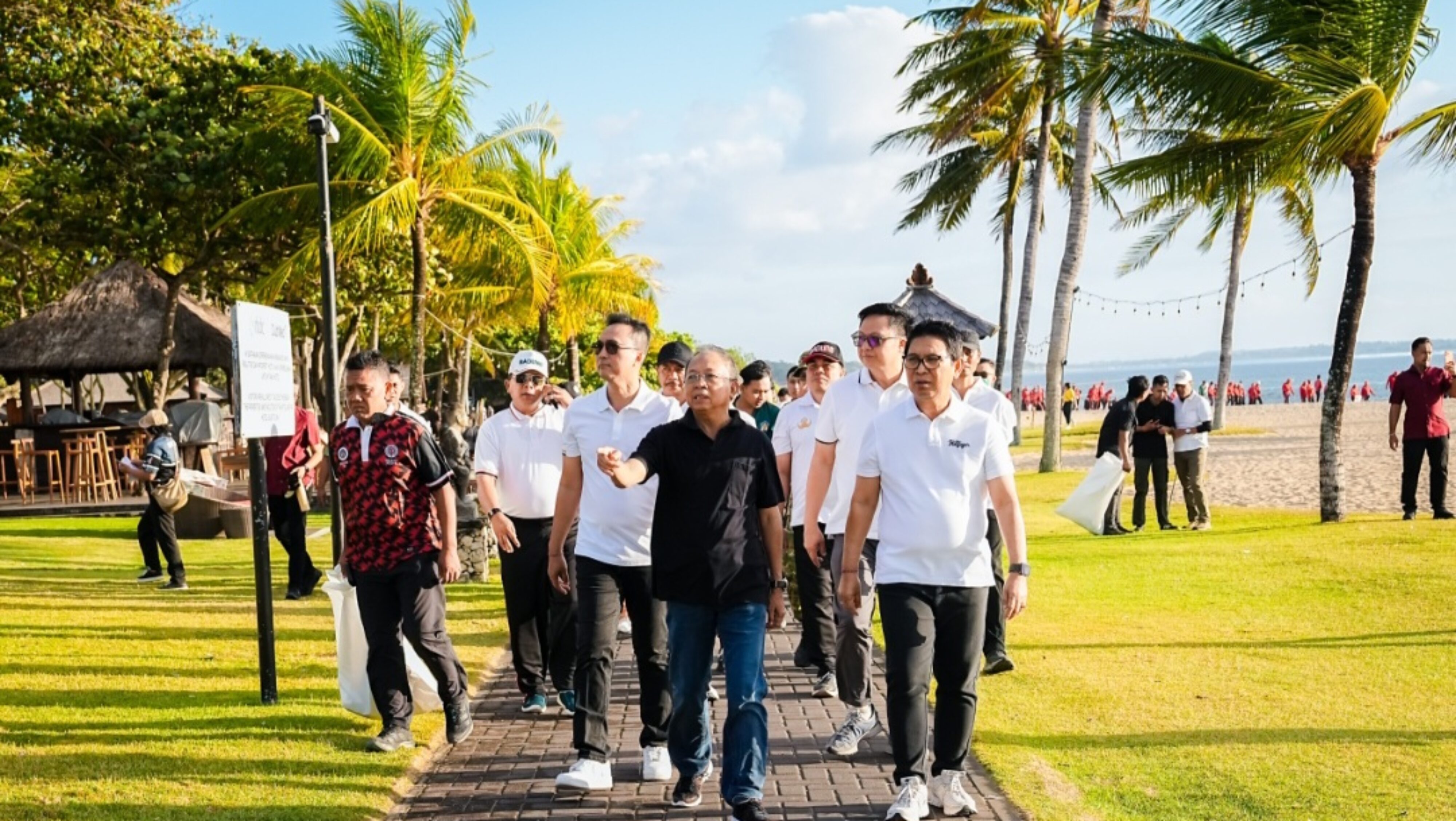 Hari Lingkungan Hidup 2026, Badung Gelar Aksi Kurve Serentak di Benoa, Perkuat Gerakan Indonesia ASRI dan Aksi Nyata Hadapi Perubahan Iklim