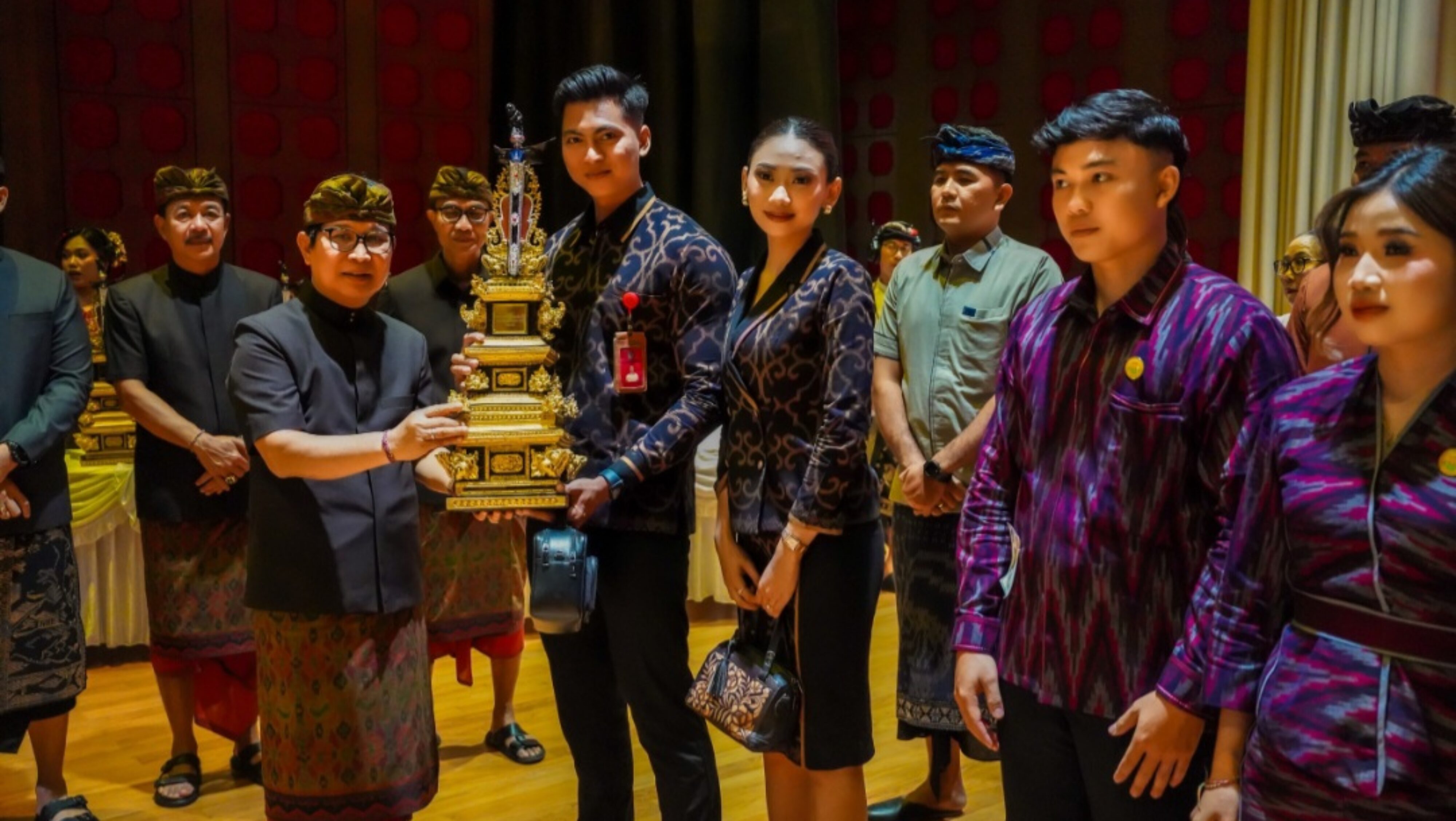 Tutup PKB Badung XLVIII 2026, Bupati Adi Arnawa Lepas 26 Duta Seni Wakili Badung ke Tingkat Provinsi