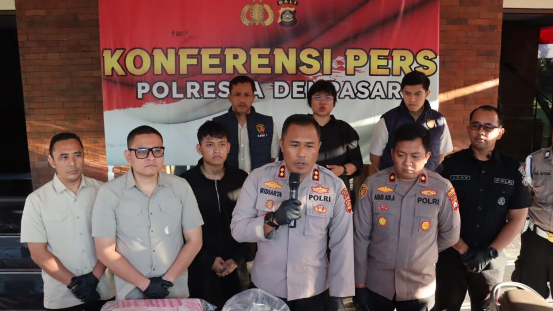 Gerak Cepat Polresta Denpasar! WNA Singapura Pembunuh Perempuan di Rumah Kos Dibekuk Kurang dari 3 Jam, Motif Putus Cinta Berujung Maut
