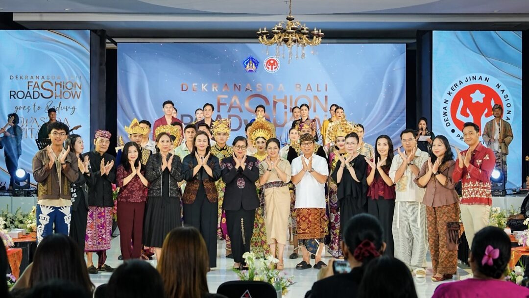 “Wastra Hitakara” Dimulai di Badung, Dekranasda Bali Perkuat Promosi Wastra dan Industri Kreatif Berbasis Budaya