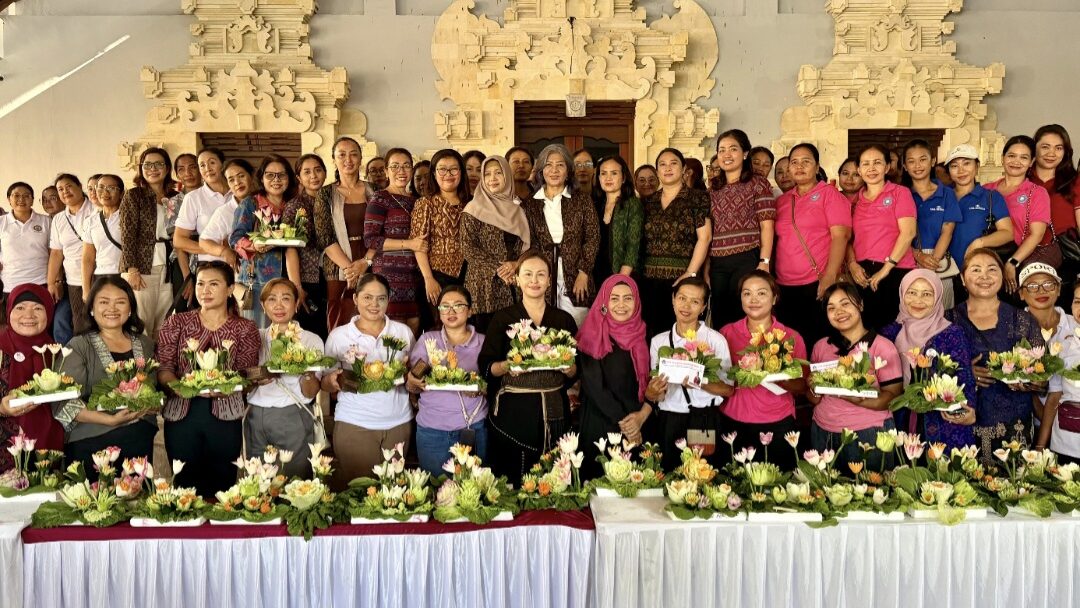 Ketua GOW Badung Buka Pelatihan Garnish dan Fruit Carving, Tingkatkan Keterampilan Perempuan di Kawasan Wisata Kedonganan