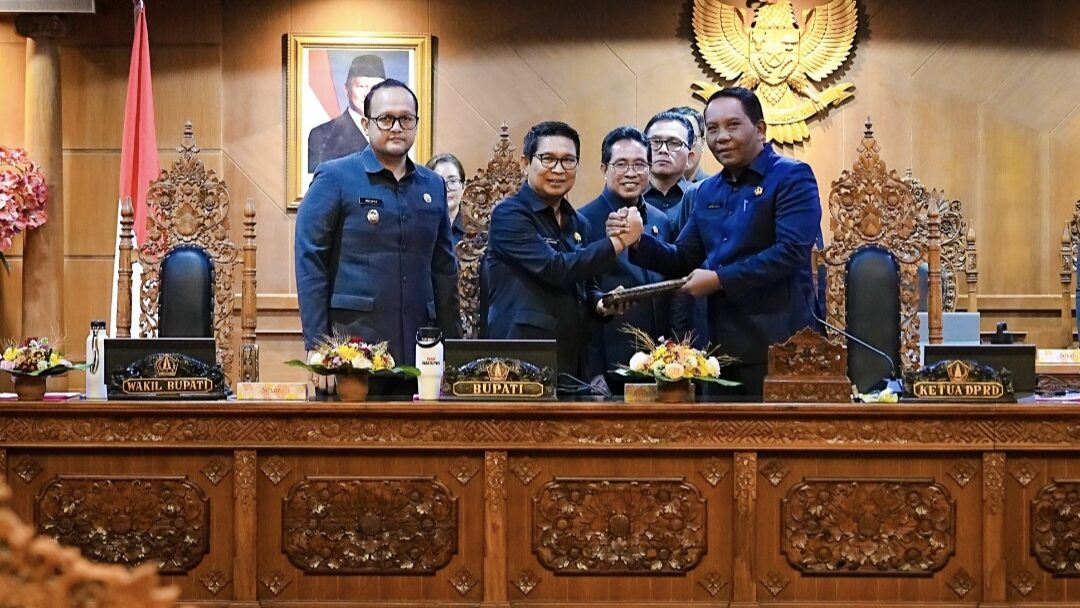 Bupati Bersama DPRD Badung Sahkan Ranperda Pertanggungjawaban Pelaksanaan APBD 2025