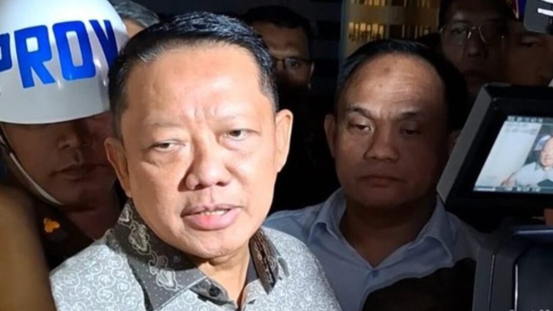 Eks Jampidsus Febrie Adriansyah Resmi Ditahan Kejagung, Babak Baru Pengusutan Dugaan Korupsi dan TPPU Bernilai Fantastis