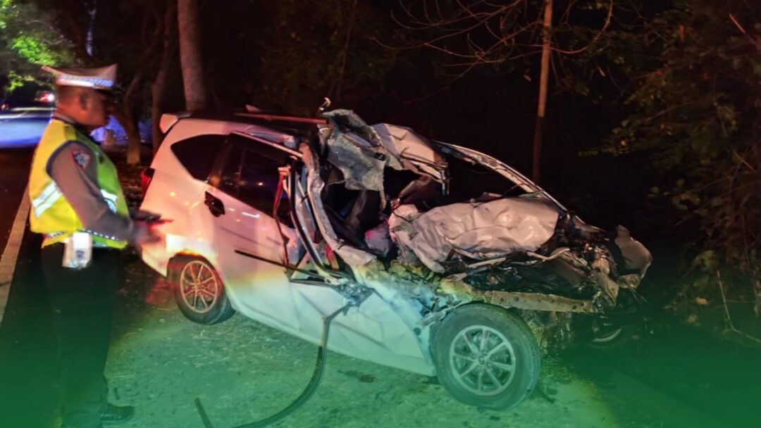 Tragedi Jalur Denpasar–Gilimanuk, Dua Guru Asal Banyuwangi Tewas Seketika Setelah Toyota Calya Bertabrakan dengan Bus di Gilimanuk