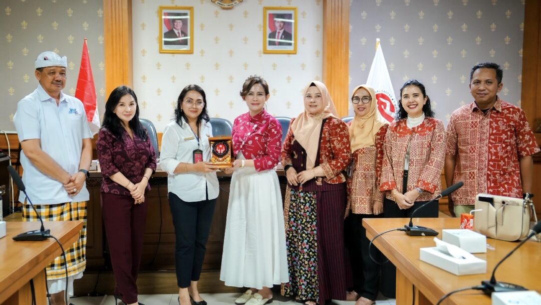 Dekranasda Badung Terima Study Tiru Dekranasda Semarang, Perkuat Kolaborasi Pengembangan Kerajinan Berbasis Kearifan Lokal