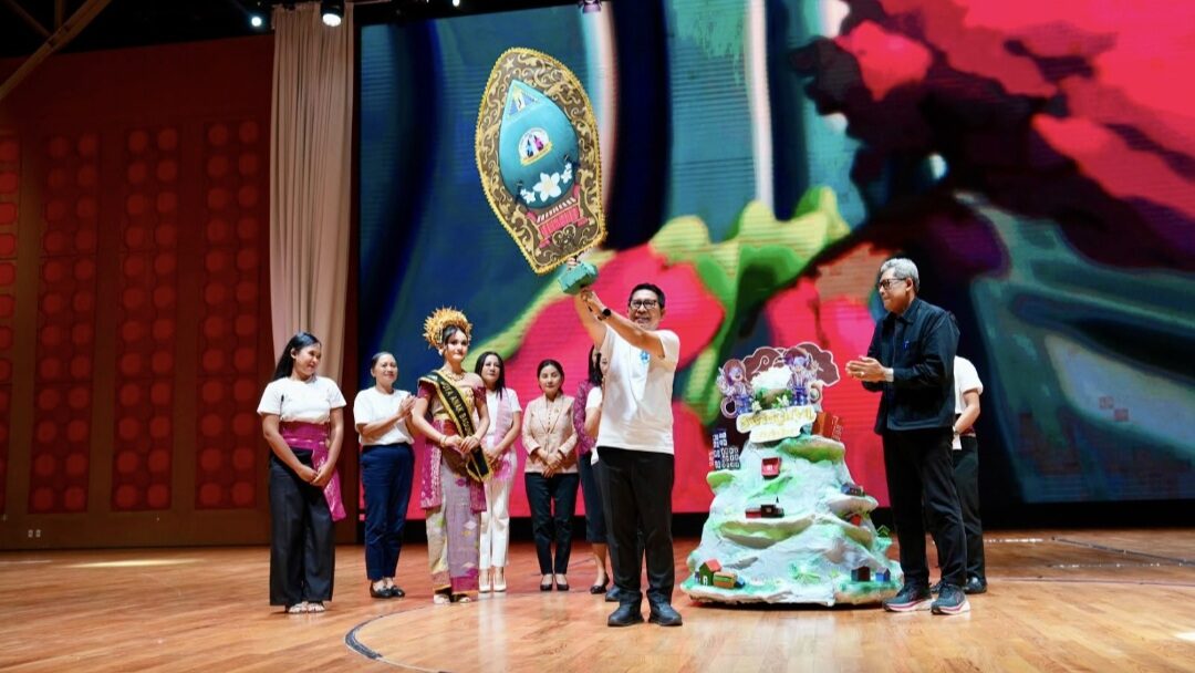 Bupati Badung dan Ketua TP PKK Hadiri Puncak Perayaan Hari Anak Nasional 2026, Tegaskan Komitmen Lindungi dan Bangun Masa Depan Anak