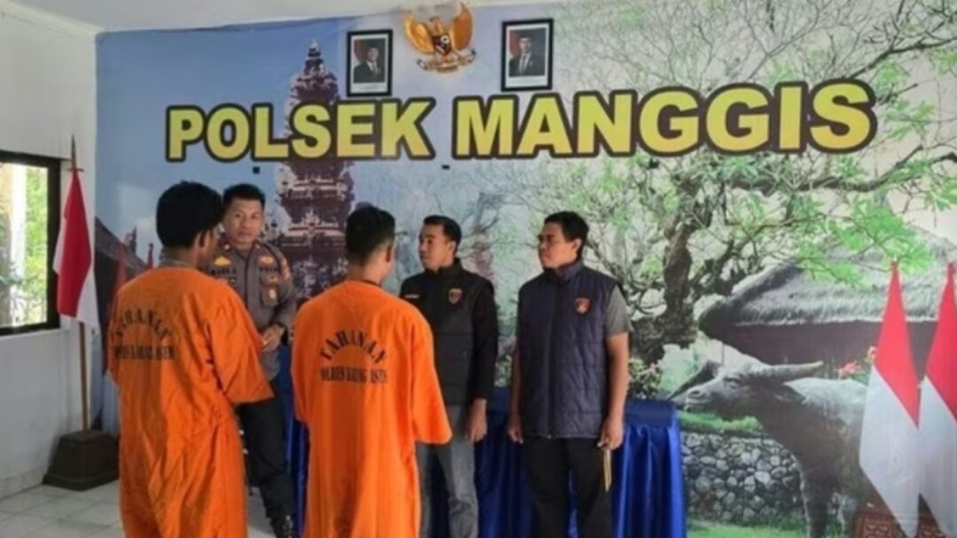 Dipicu Geber Motor hingga Adu Mulut, Dua Pelaku Pengeroyokan Pemuda di Manggis Jadi Tersangka