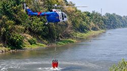 Kebakaran TPA Putri Cempo Solo, Helikopter Polairud Baharkam Polri BKO Polda Jateng Dikerahkan Gempur Api dari Udara